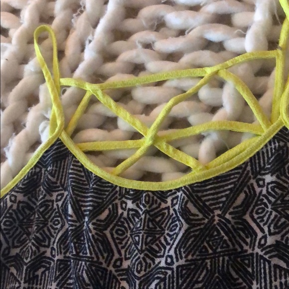 Tank - Picture 2 of 5